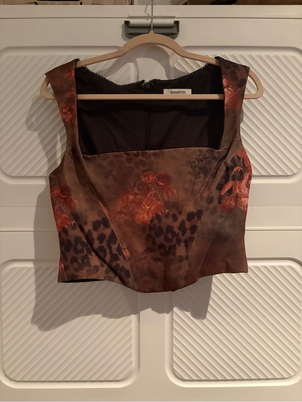 House of CB Brown Leopard & Rose Print Square Neck Tank - Picture 2 of 4